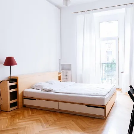 Comfortable & Spacious Center Διαμέρισμα *