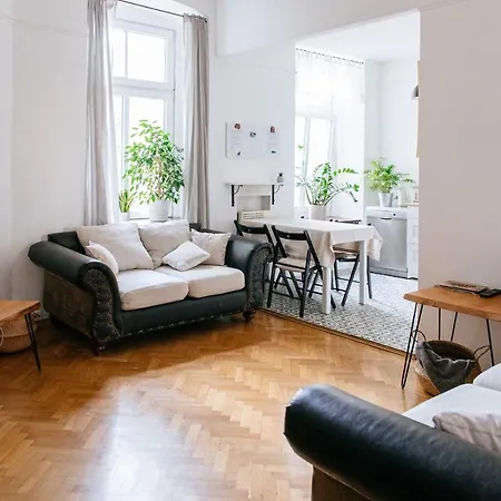 Comfortable & Spacious Center Lodz (Lodz)