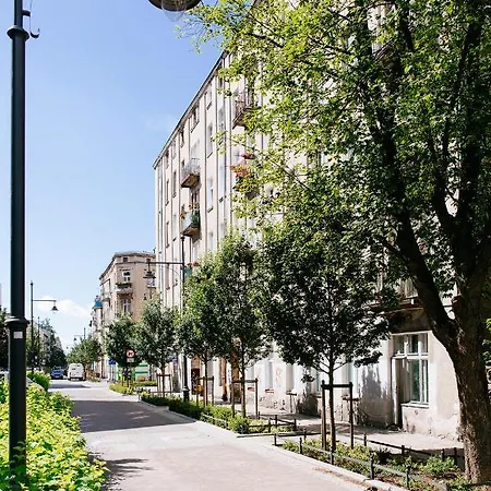 Comfortable & Spacious Center