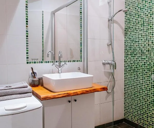 Comfortable & Spacious Center Apartman Łódź